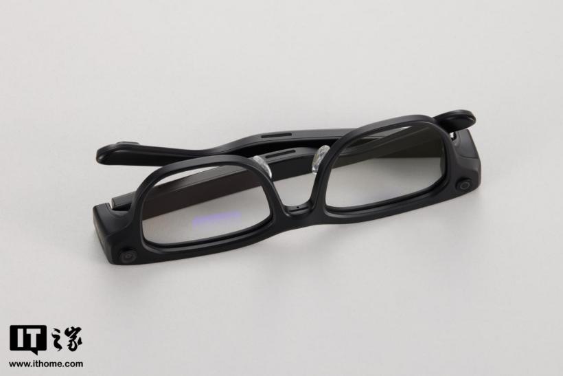 iFLYTEK AI Glasses Hands-On: Lightweight and Comfortable with a Refined Business Style