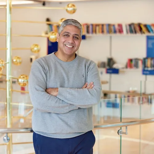 Google DeepMind Restructured: Hassabis Becomes Chief Scientist, Focusing on Applications of Artificial General Intelligence