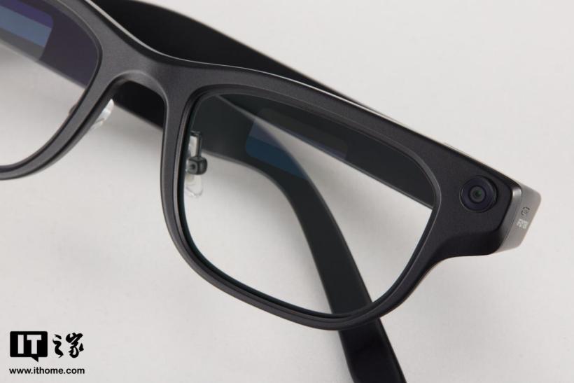 iFLYTEK AI Glasses Hands-On: Lightweight and Comfortable with a Refined Business Style