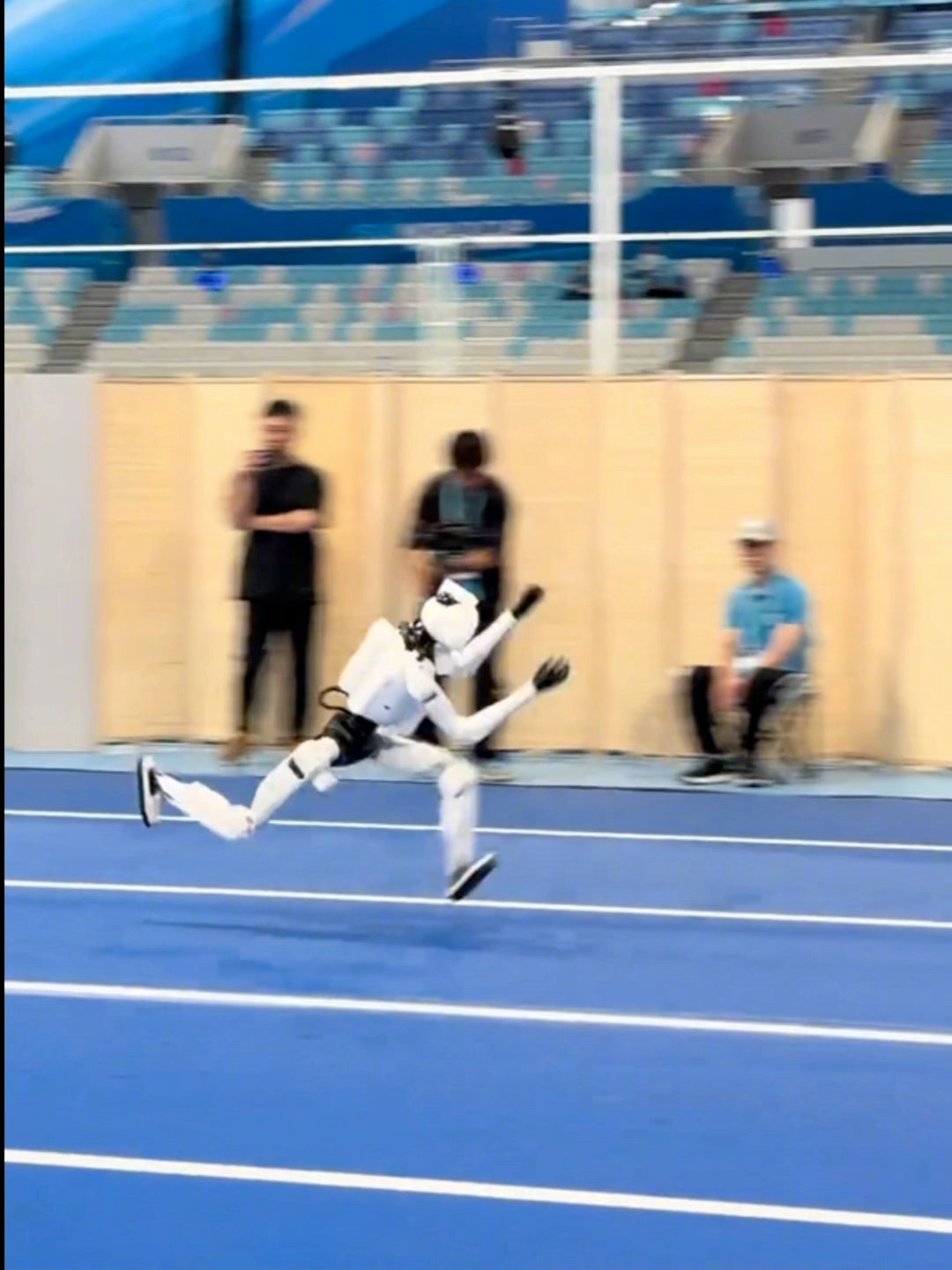 Tiangong Team Responds to Robot Winning Face-Covering Run: It Came Up with Itself