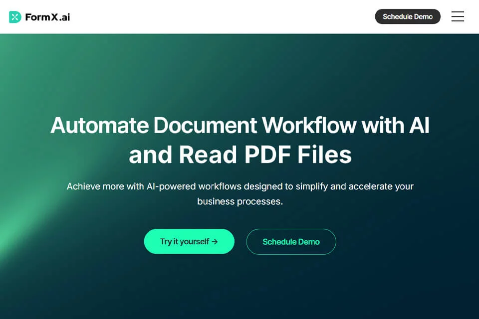 واجهة توضيحية للتعرّف على الوثائق واستخراج البيانات فـ FormX AI